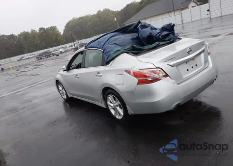 2013 Nissan Altima 2.5 Sv z USA, uszkodzony, nr VIN 1N4AL3AP2DC260256